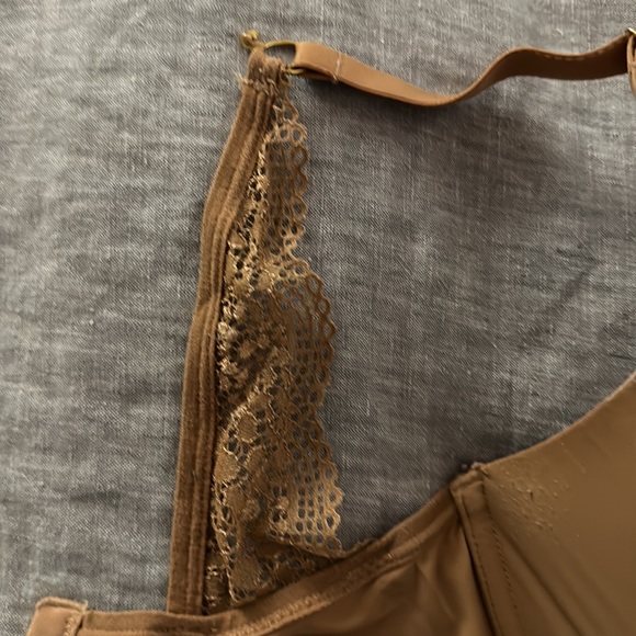 Lively tshirt bra tan 32DDD - Picture 2 of 5